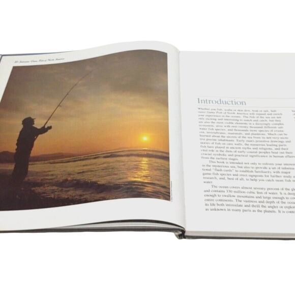 Saltwater Game Fish of North America Book Herbert A. Schaffner 1989 Hunting VTG - Picture 1 of 12